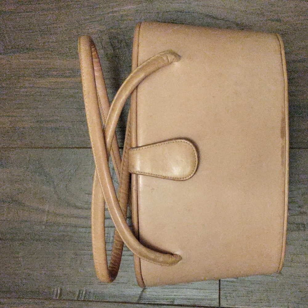Theodor California Vintage Beige Leather Bucket Cosmetic Bag